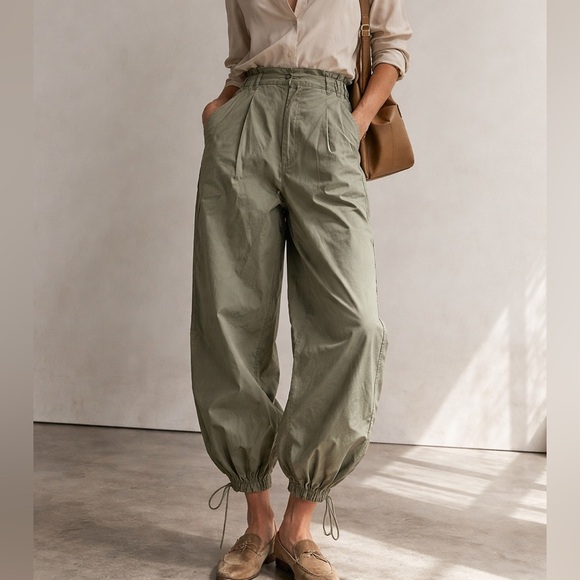 Weekend Max Mara Pants - Weekend Max Mara Gitane Military Green Parachute Trousers, women’s size 29